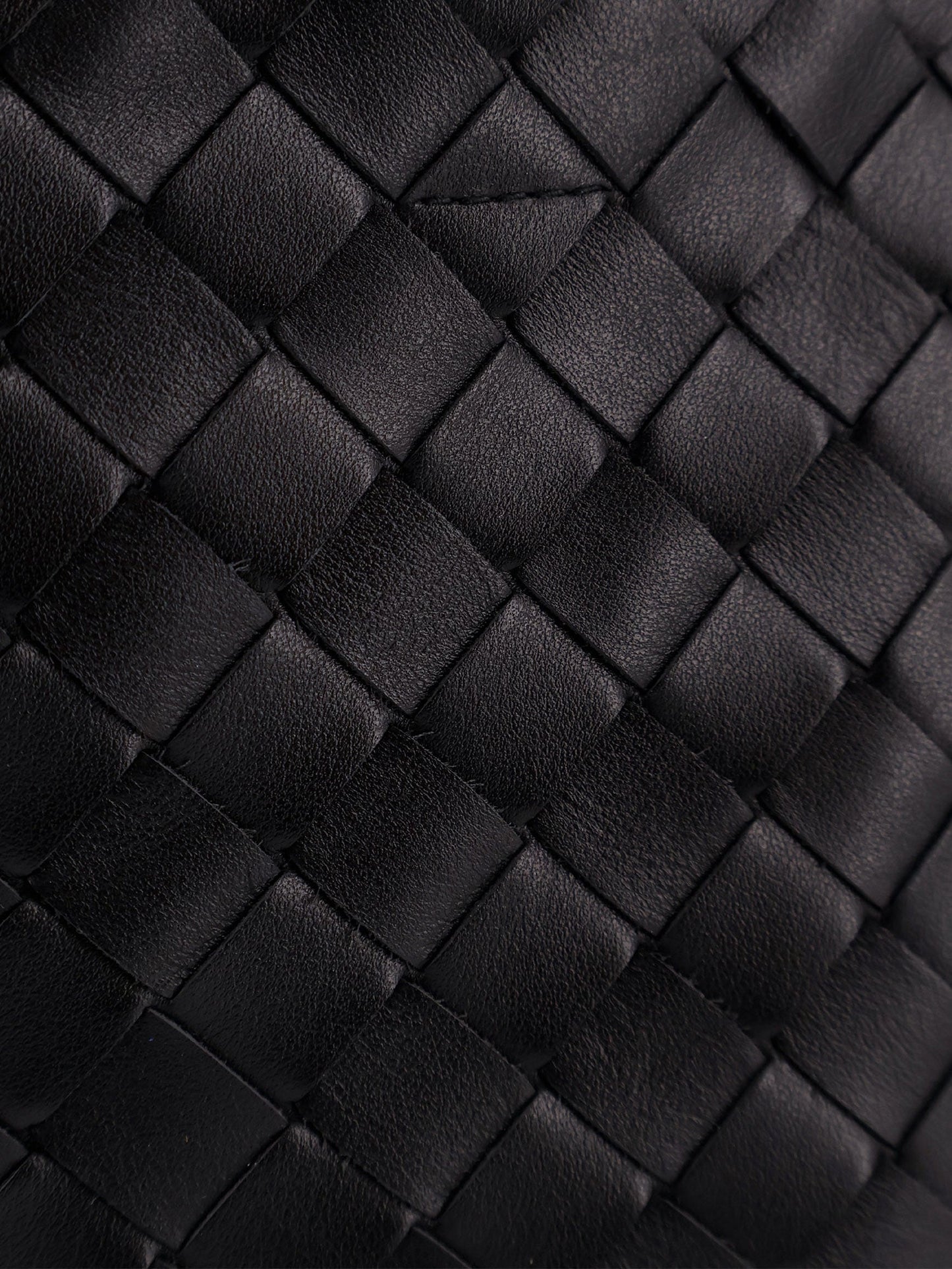 Bottega Veneta Men Leather Crossbody Bag With Intrecciato Pattern
