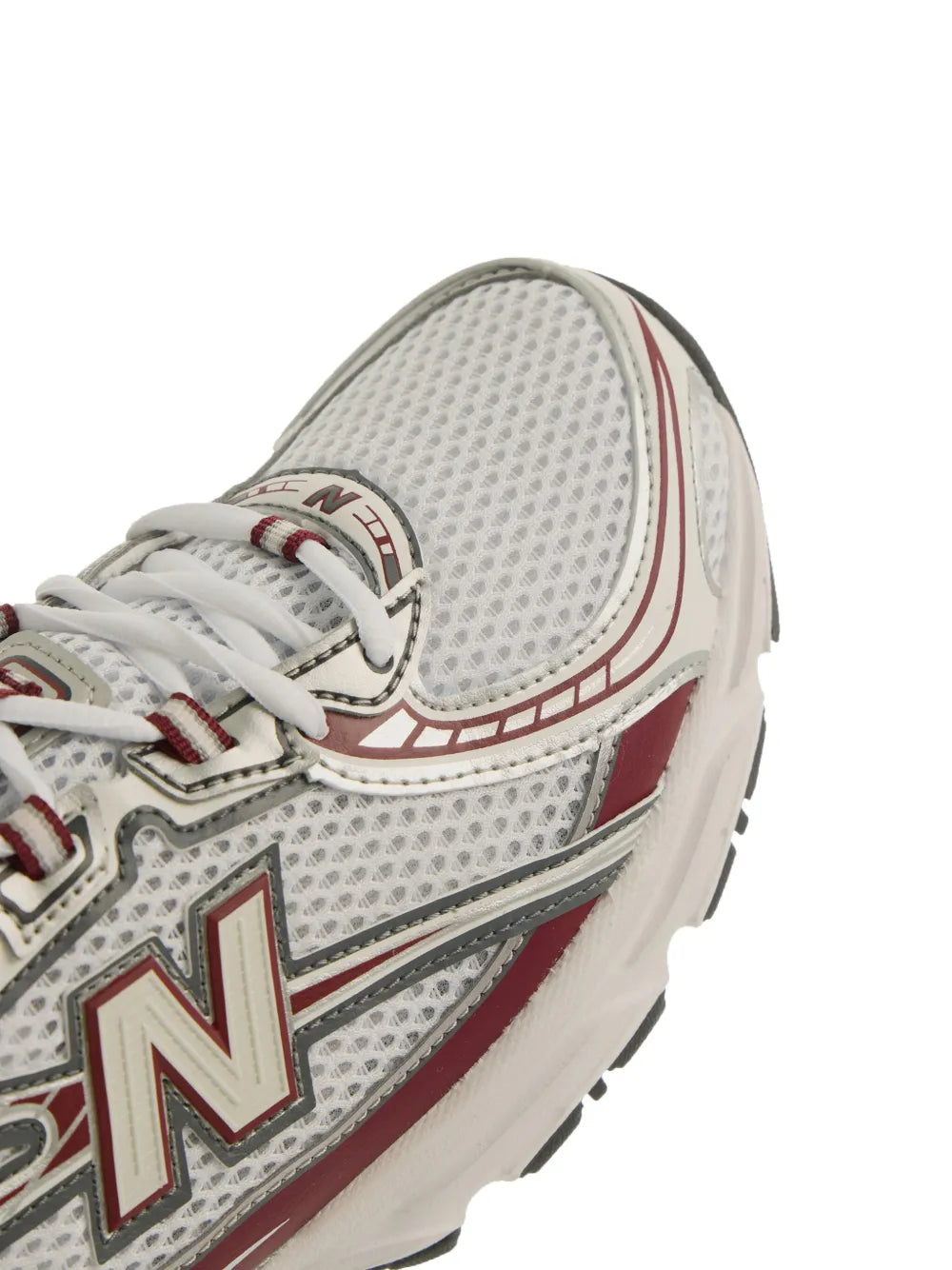 New Balance 740