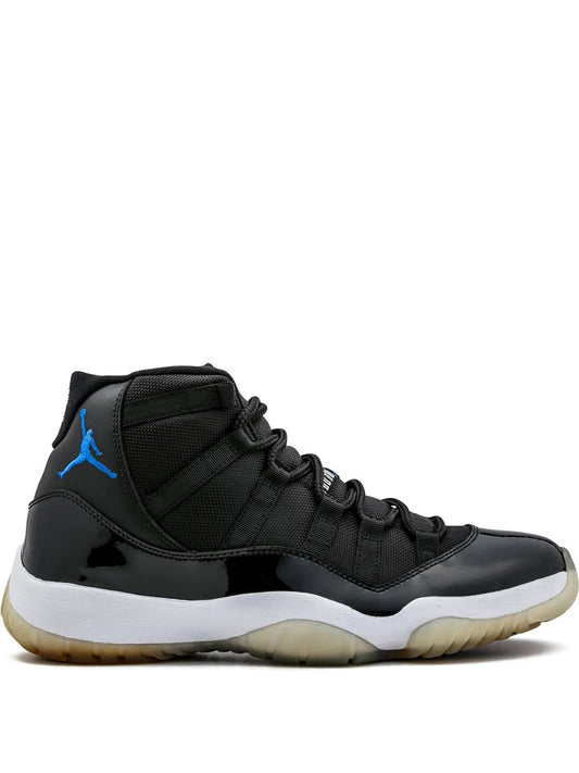 Air Jordan 11 Retro Space Jam - 2009 Sneakers