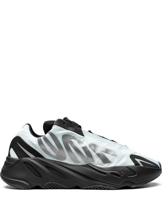 adidas Yeezy Yeezy Boost 700 Mnvn