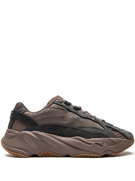 adidas Yeezy Yeezy Boost 700 V2