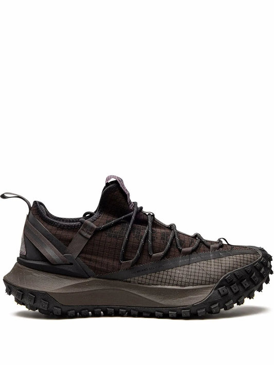 Nike Acg Mountain Fly Low