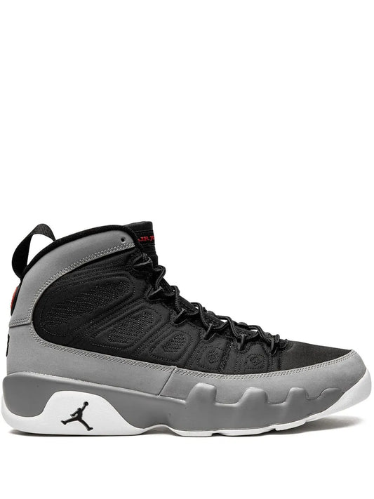 Air Jordan 9 Retro Particle Grey Sneakers