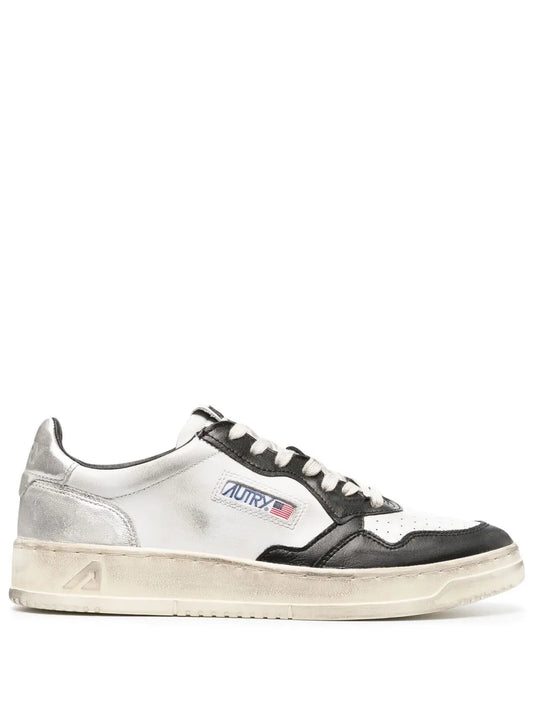 Autry Medalist Low-Top Sneakers