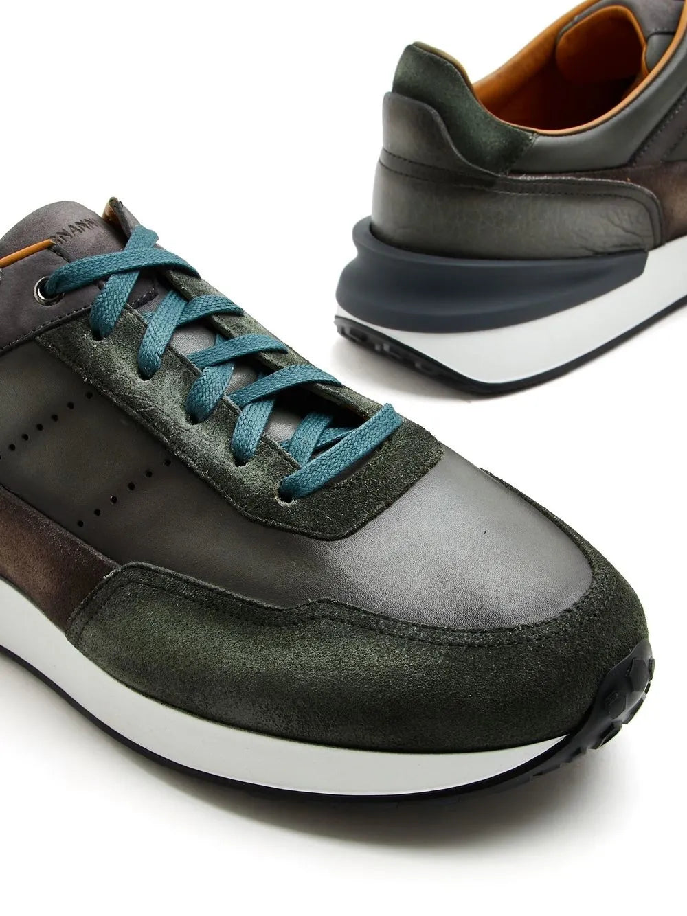 Magnanni Panelled Low-Top Sneakers