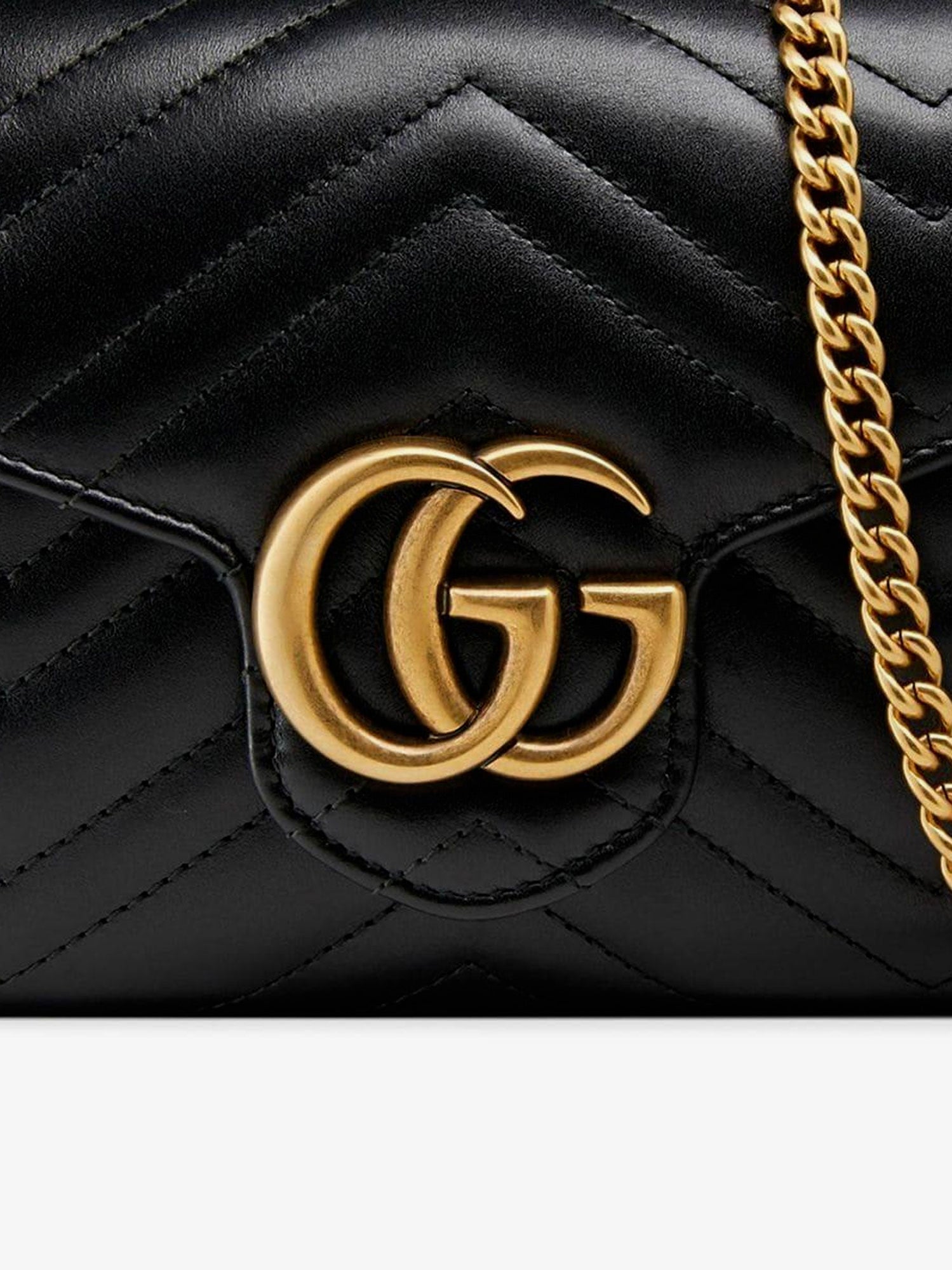 Gucci Women Gg Marmont Quilted Leather Shoulder Bag