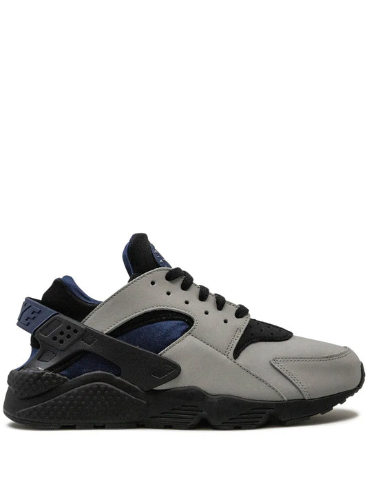 Nike Air Huarache Le Low-Top