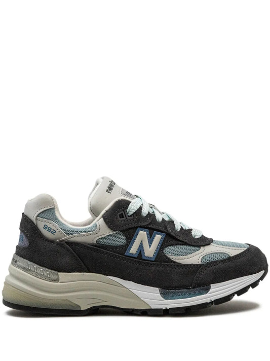New Balance 992