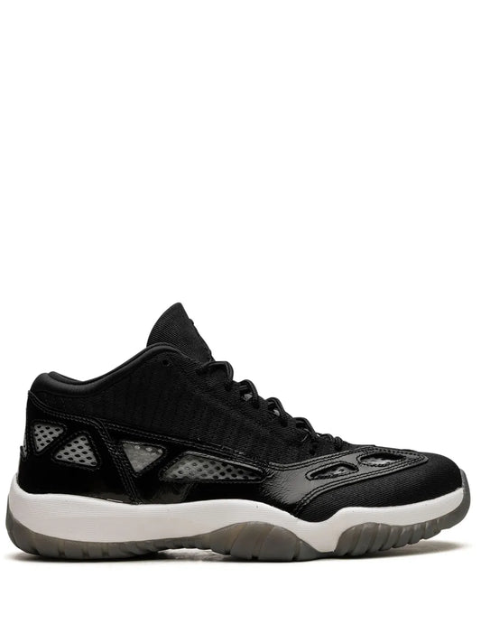 Air Jordan 11 Low Ie Black/White Sneakers