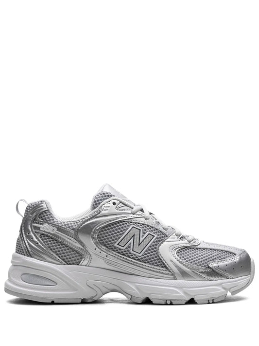 New Balance 530 Moonbeam/Silver Metallic Sneakers