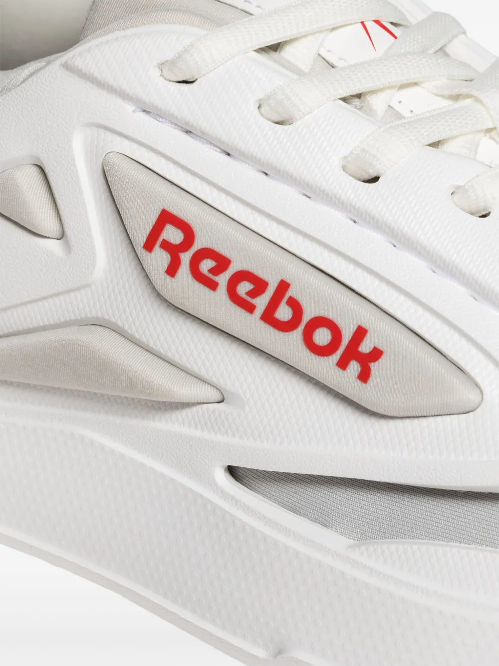 Reebok Ltd Club C Logo-Patch Sneakers