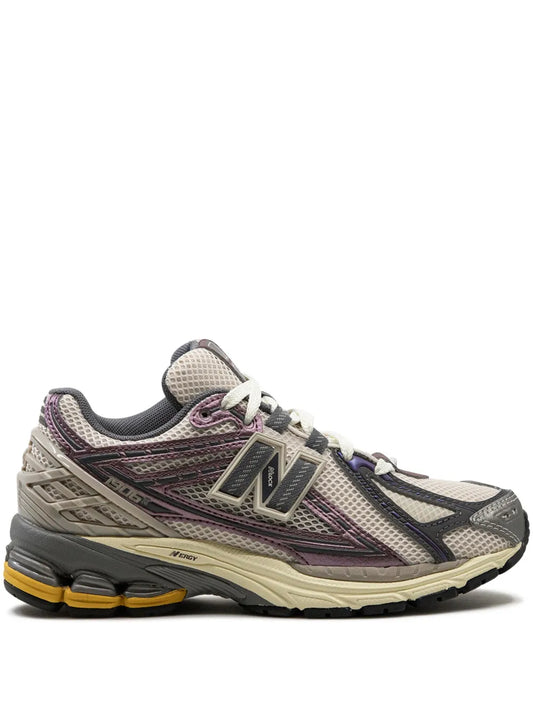New Balance 1906R Licorice Sneakers