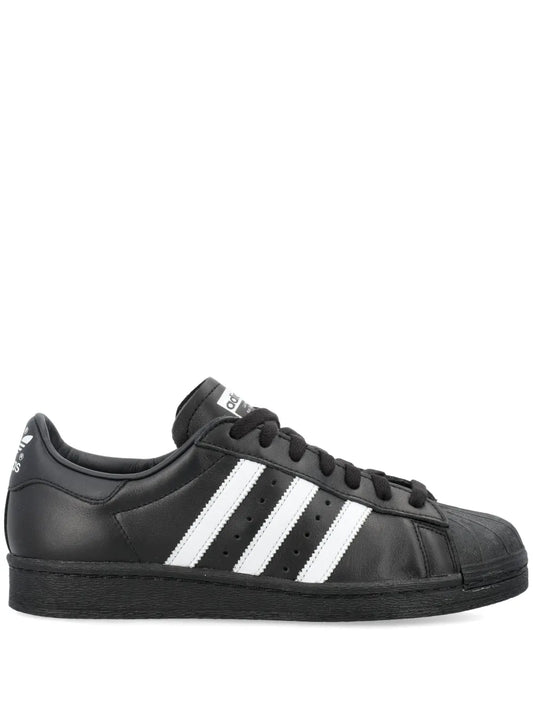 adidas Superstar 82