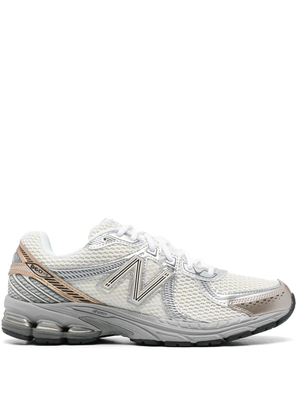 New Balance 860V2