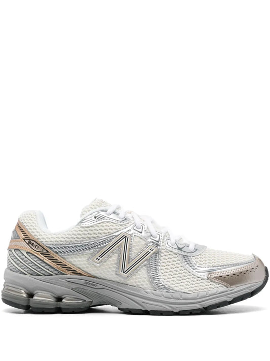 New Balance 860V2