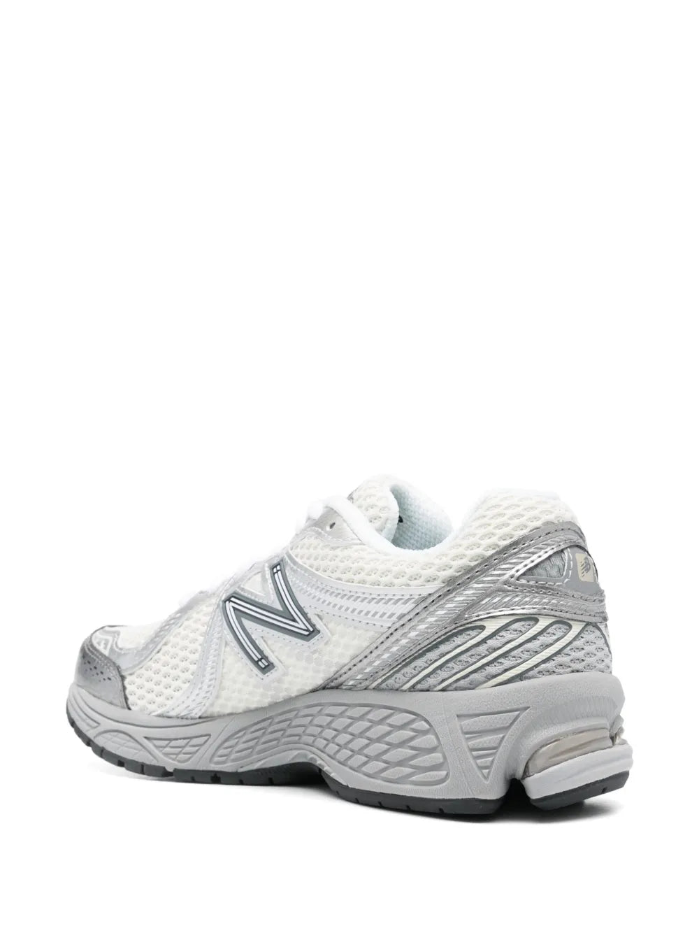 New Balance 860V2
