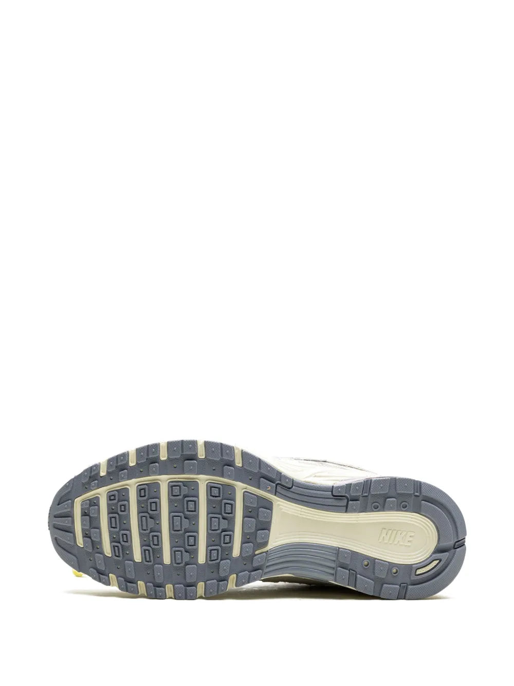 Nike P-6000