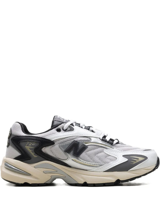 New Balance 725V1 Grey Matter Black Sneakers