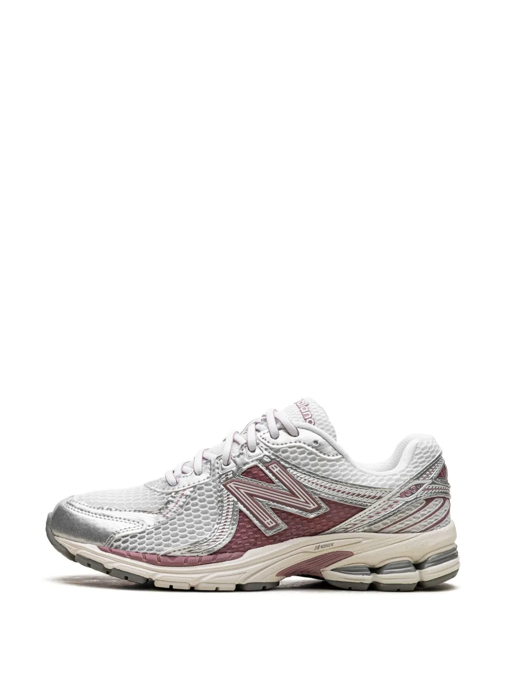 New Balance 860V2