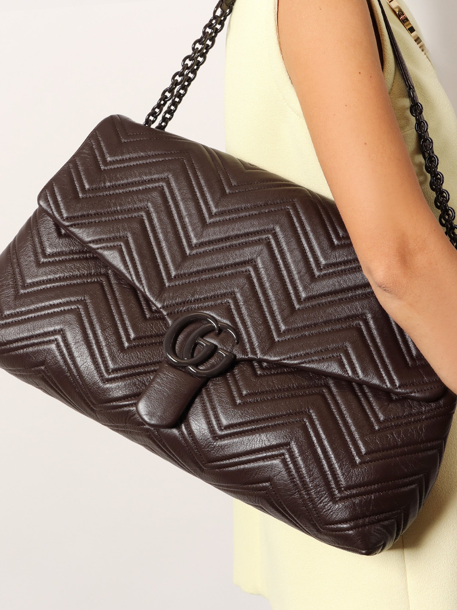 Gucci Women Gg Marmont Quilted Leather Bag