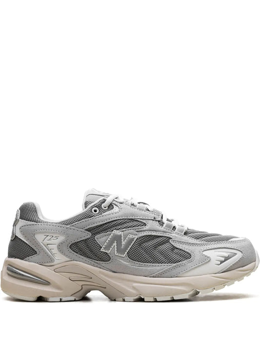 New Balance 725