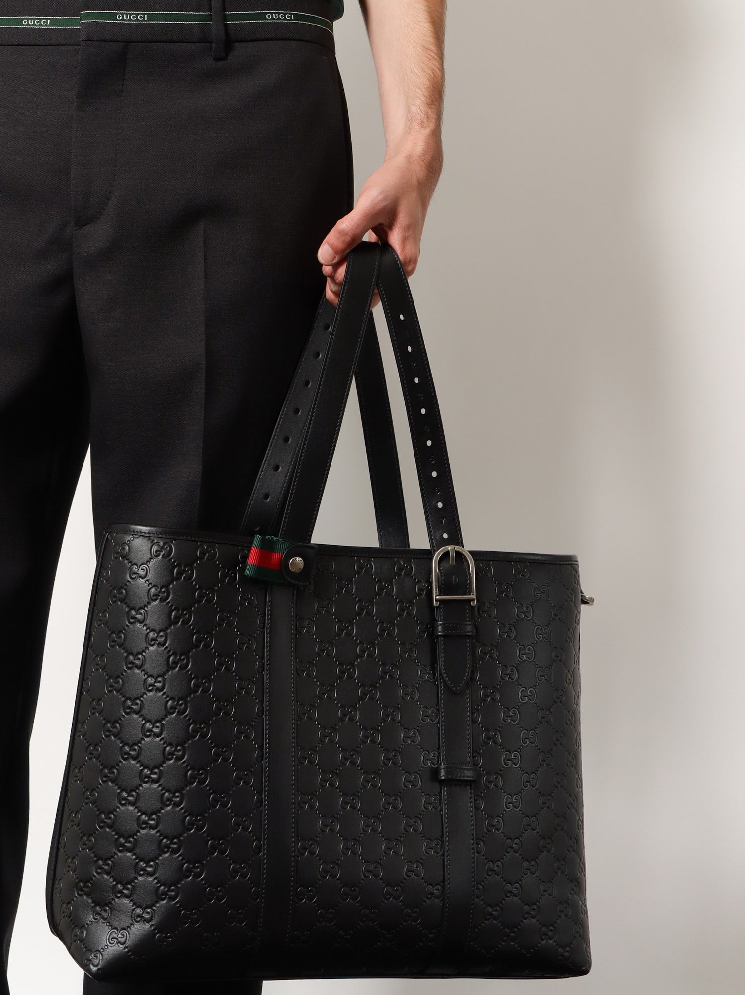 Gucci Men Gg Emblem Leather Shopping Bag With Embossed Gg Motif