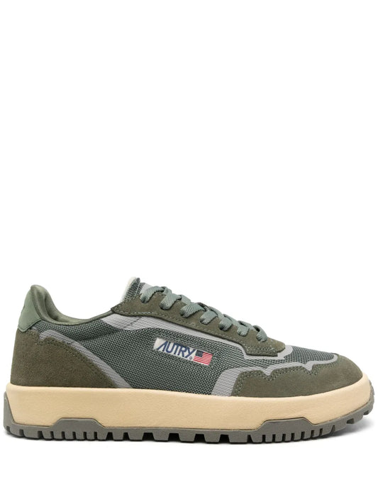 Autry Wild Pace Sneakers