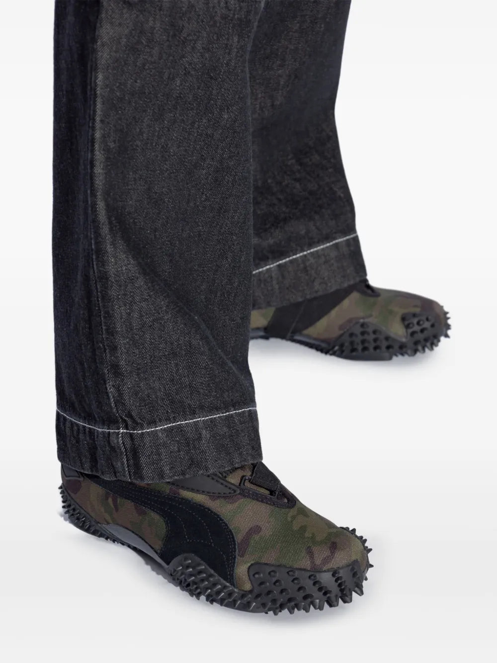 PUMA Mostro Camo