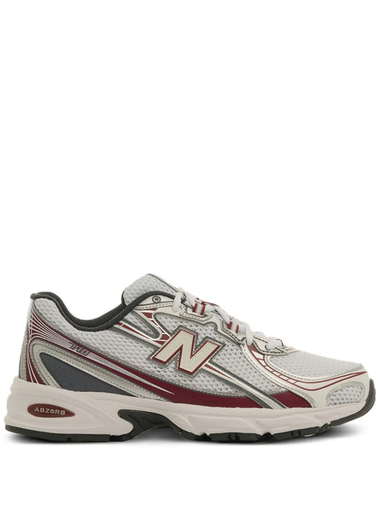 New Balance 740