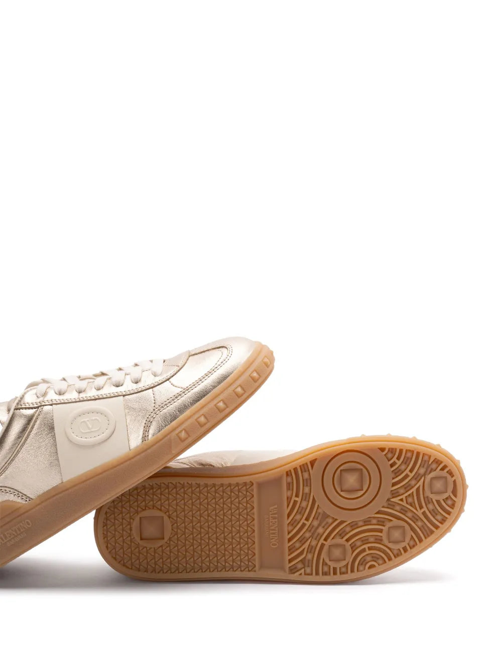Valentino Garavani Upvillage