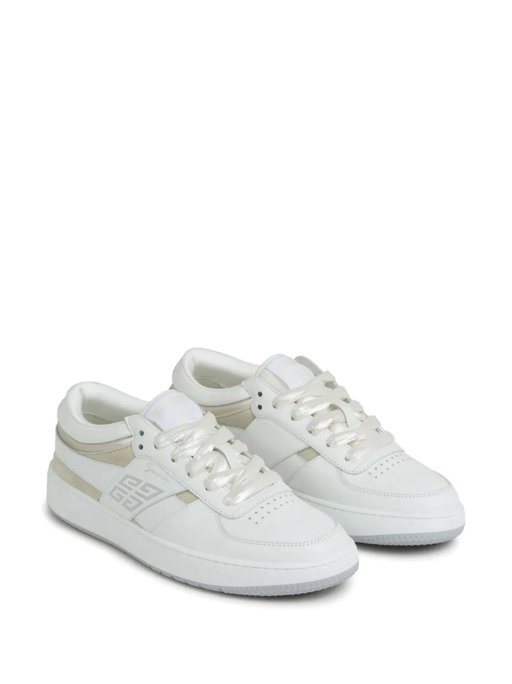 Givenchy G Move