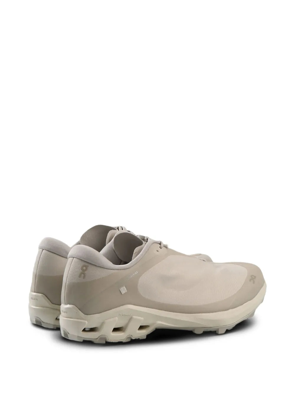 On Running Cloudmonster 2  Trainers