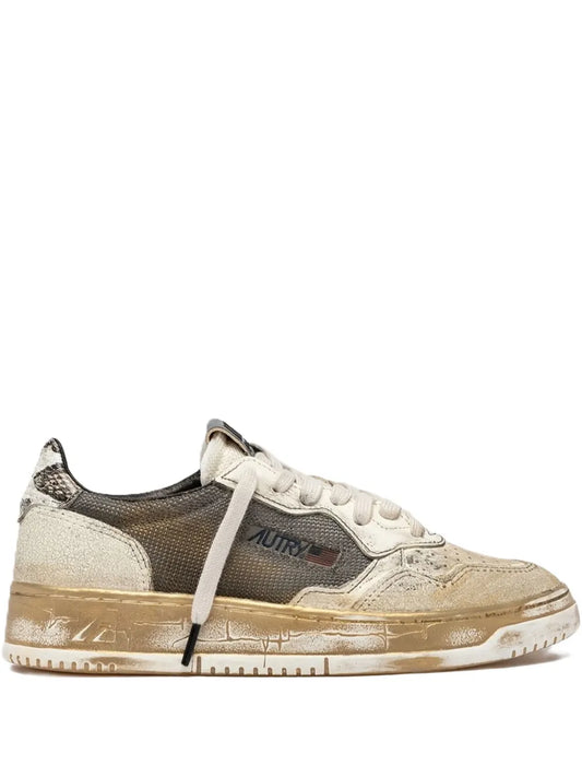 Autry Logo-Patch Sneakers