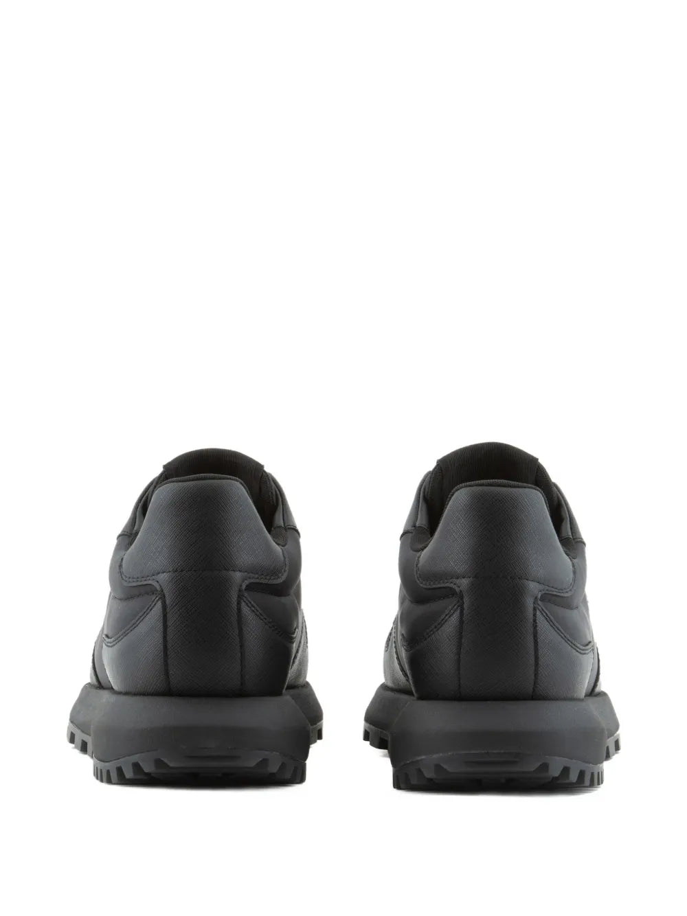 Emporio Armani Logo-Plaque Sneakers