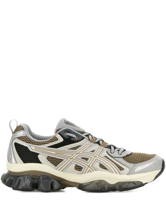 Asics Gel Quantum Kinetic Low-Top Sneakers