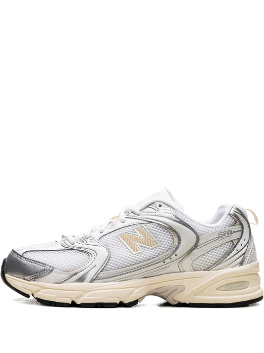 New Balance 530  Trainers