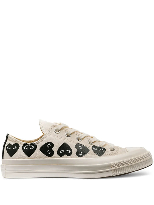 Comme Des Gar ns Play Heart-Print Low-Top Sneakers