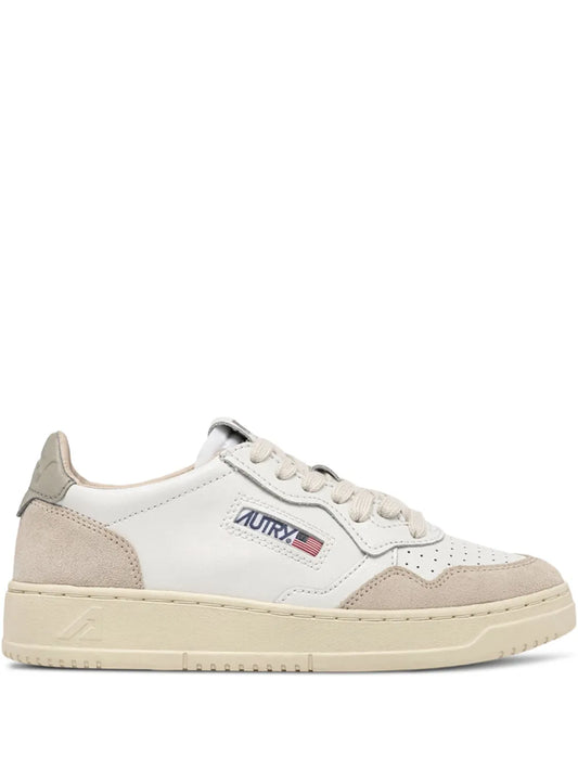 Autry Medalist Low Lace-Up Sneakers