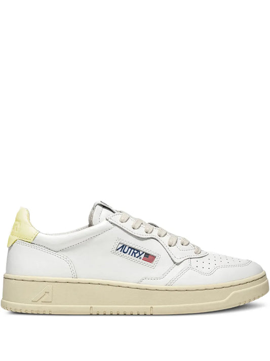 Autry Medalist Low Leather Sneakers