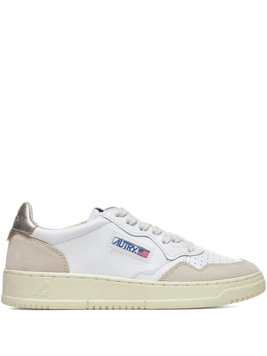 Autry Medalist Low Perforated Leather