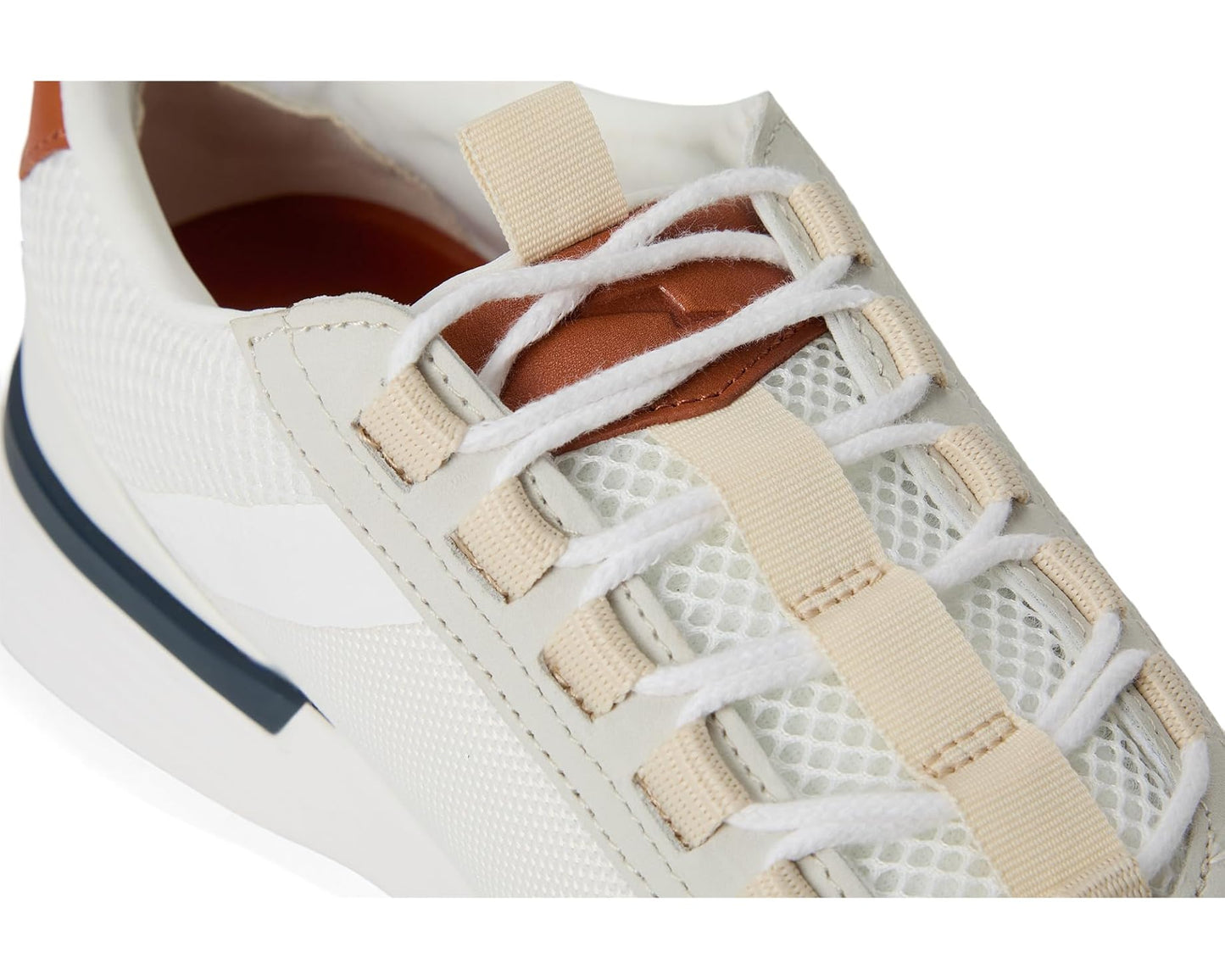Unisex Wolf & Shepherd Crossover Victory Trainer White