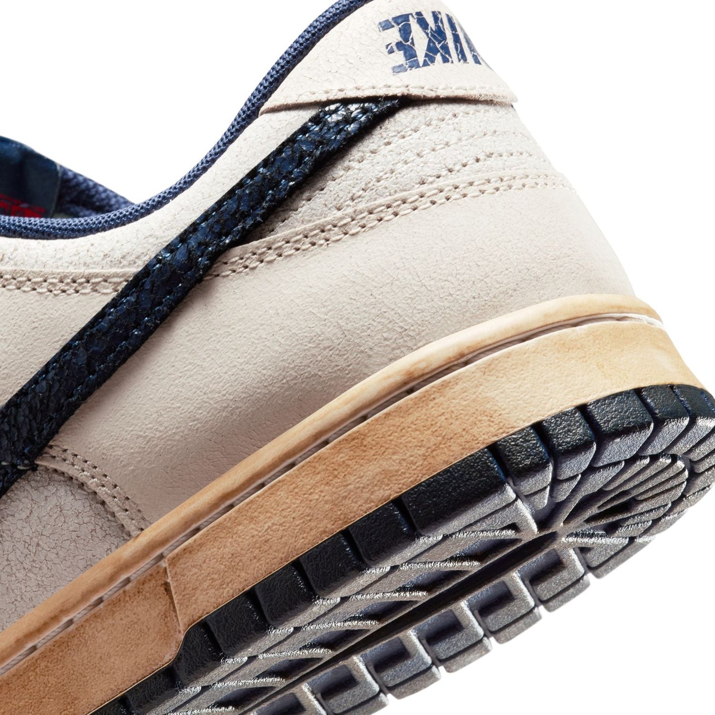 '+ Stranger Things Dunk Low SP 'Phantom Night Navy'