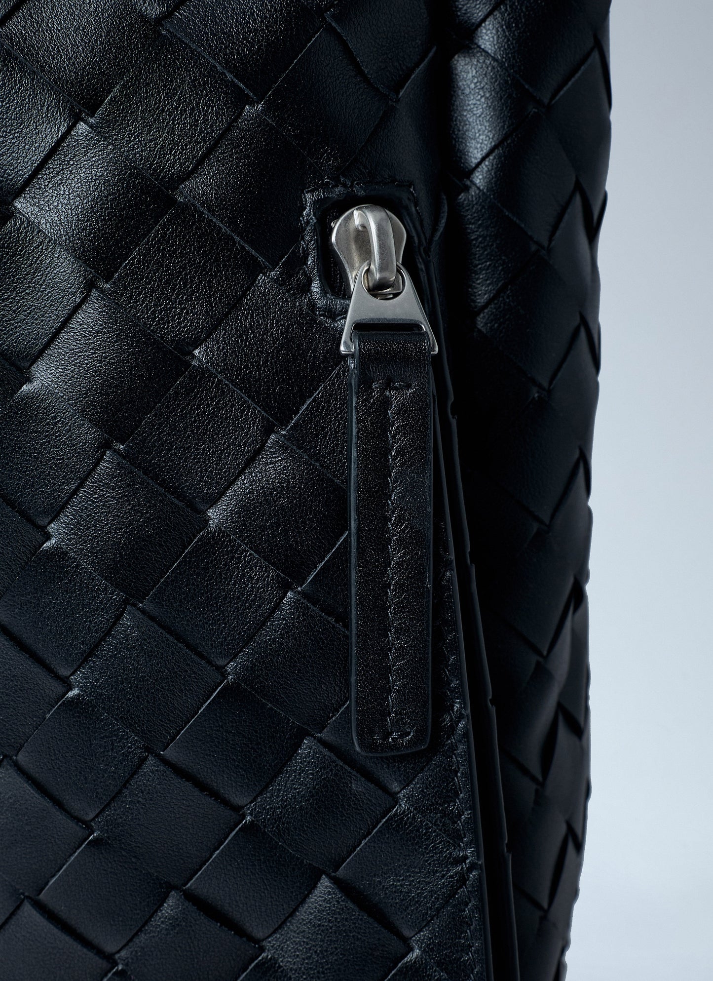 Bottega Veneta Men Intrecciato Trail Backpack