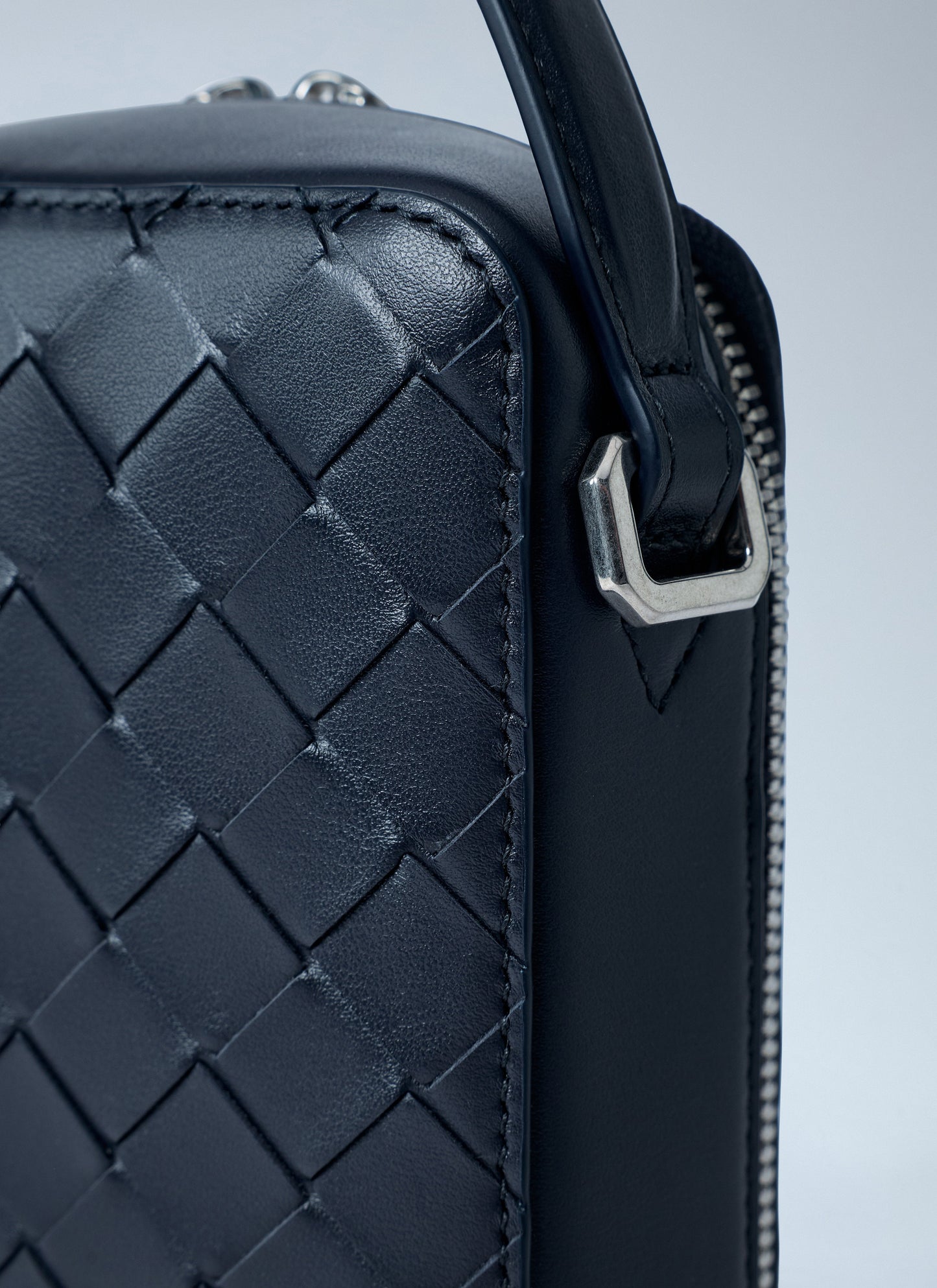 Bottega Veneta Men Getaway Phone Crossbody Bag