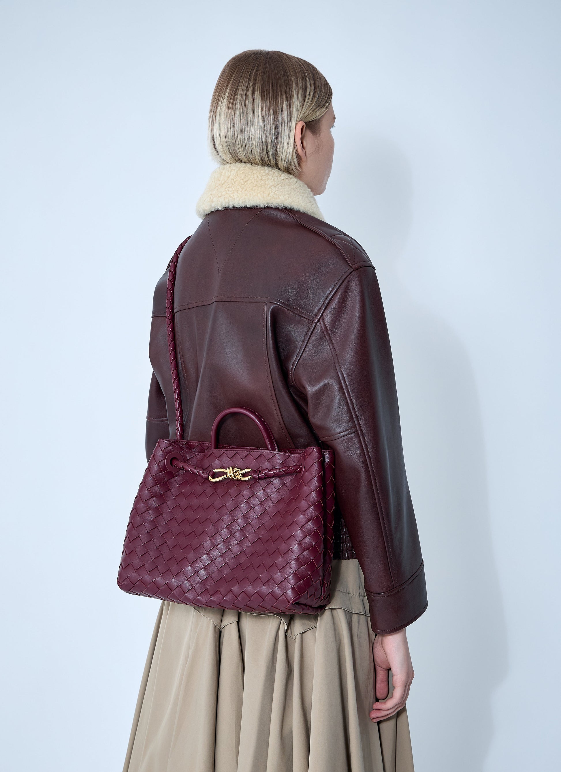 Bottega Veneta Women Medium Andiamo Handbag