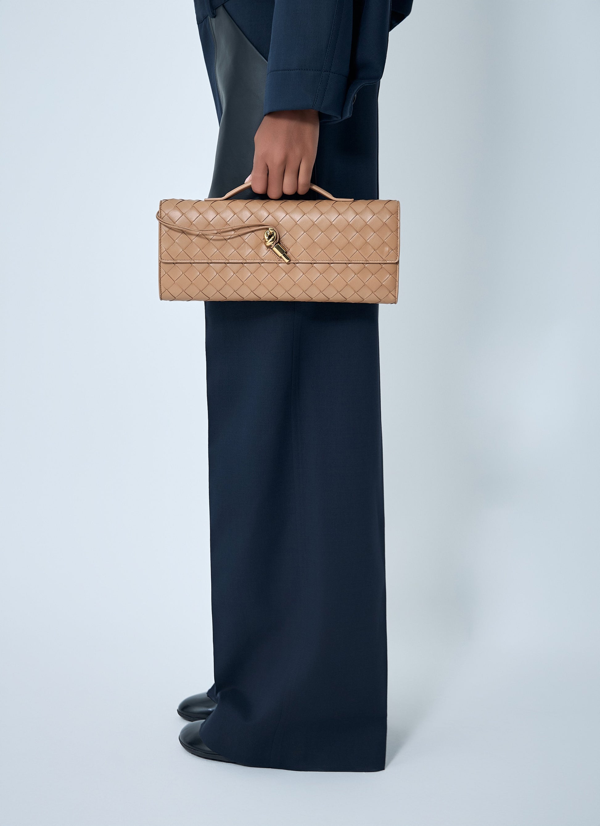 Bottega Veneta Women Long Andiamo Clutch