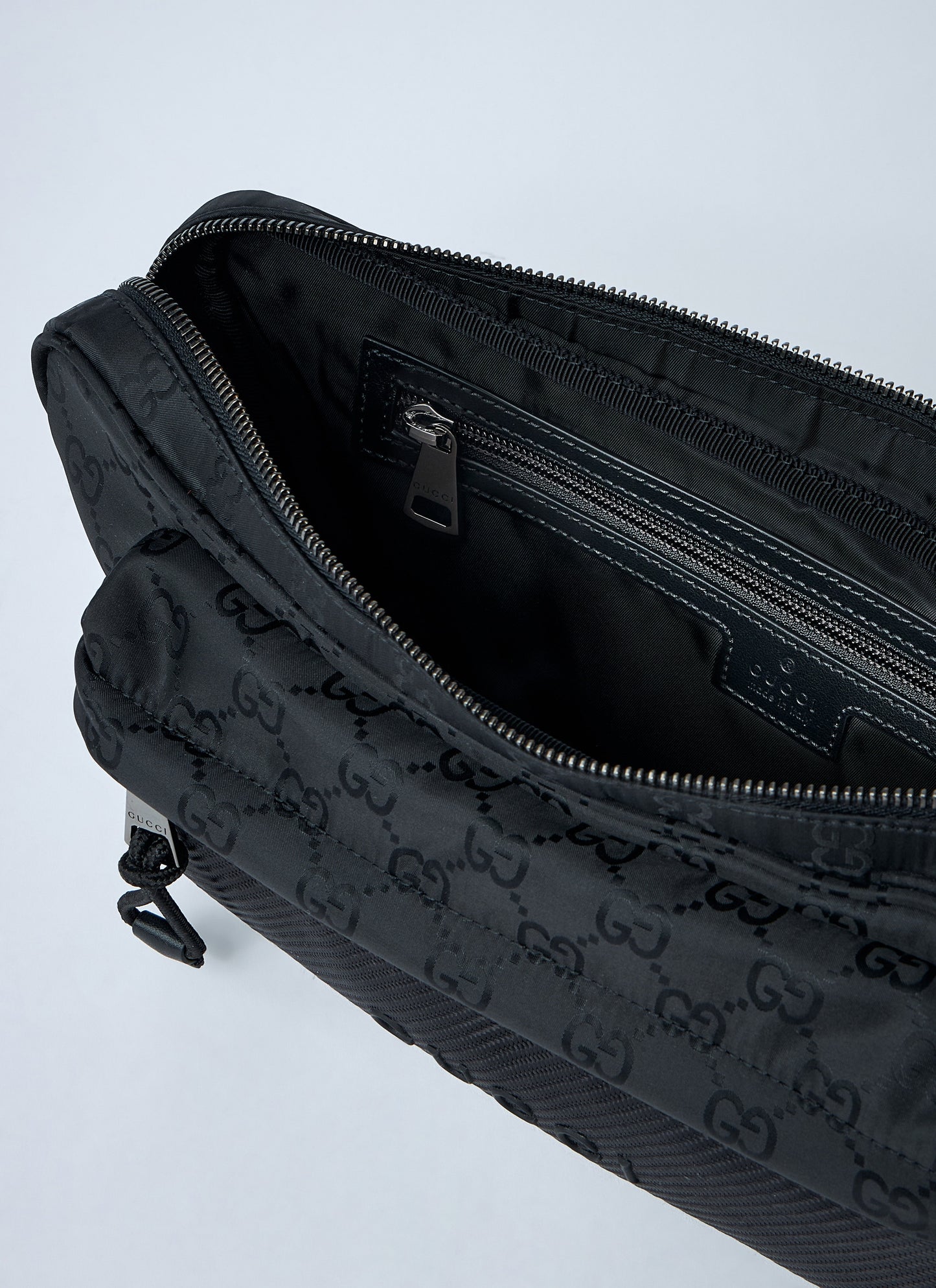 Gucci Men Large Nexus Crossbody Bag